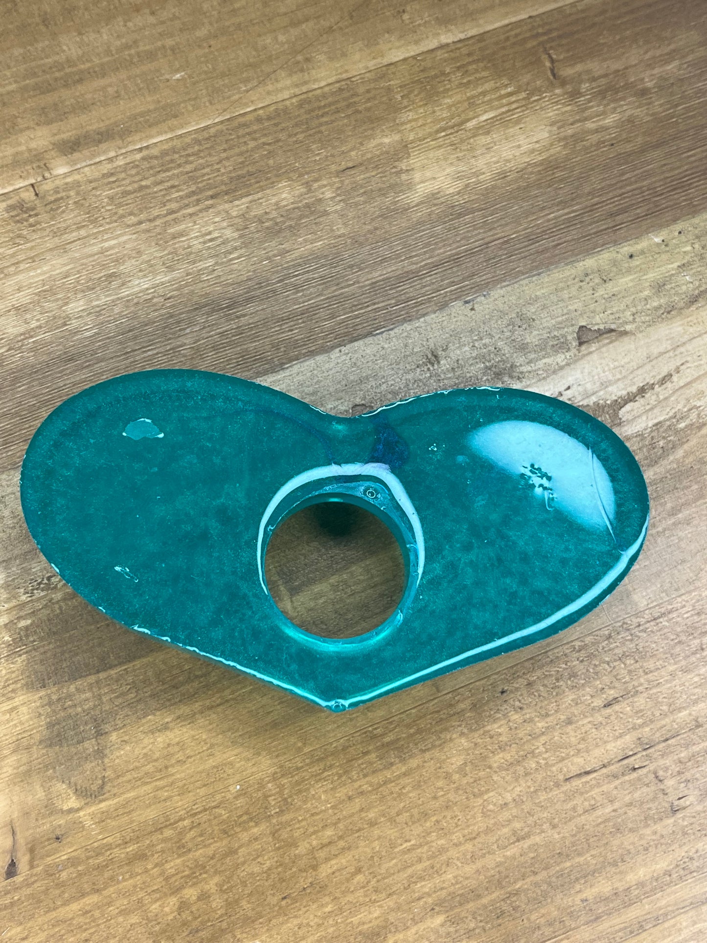 Handmade Resin Heart Page Holder – Book Lovers Reading Aid