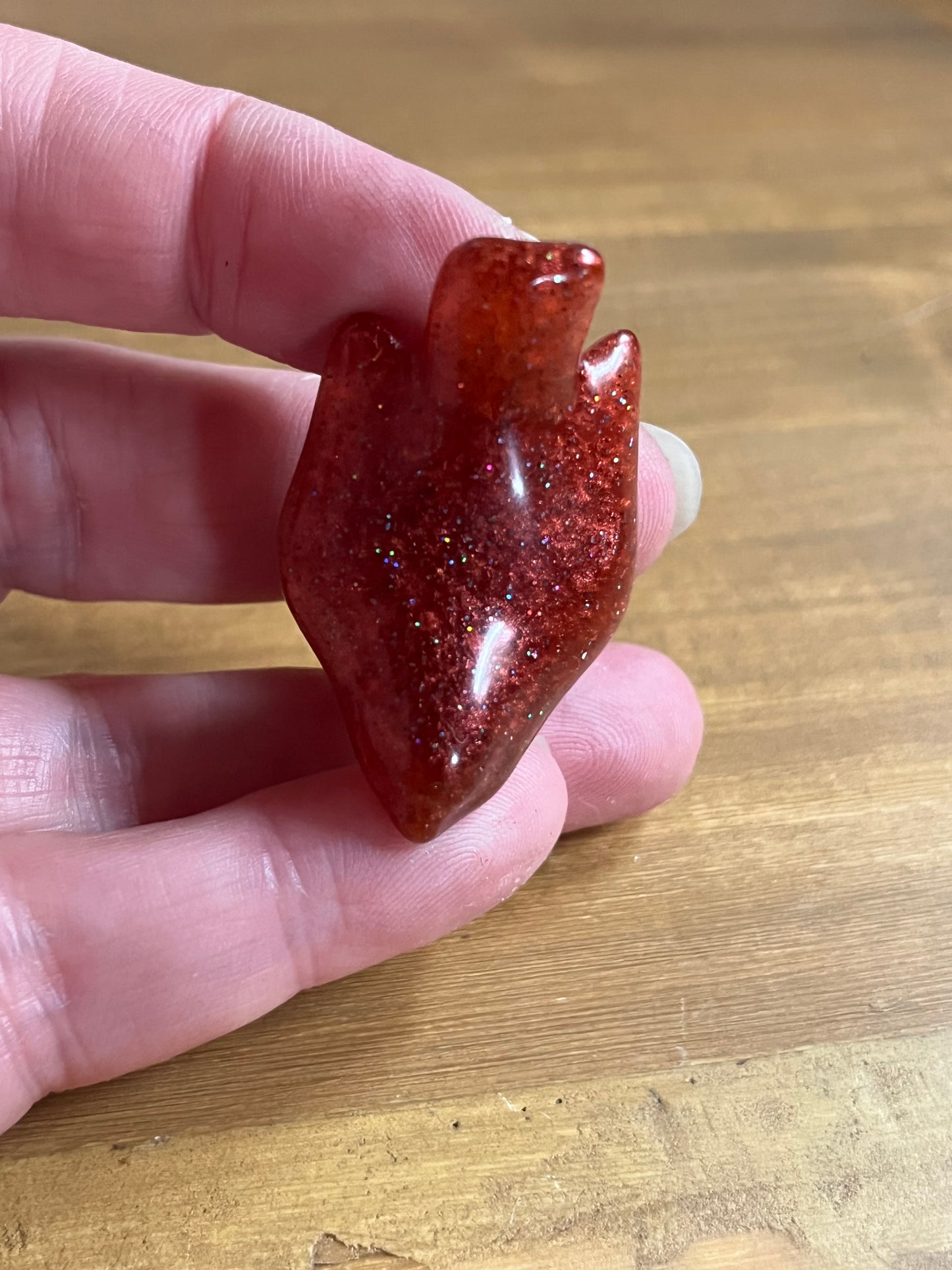 Red Glittery Resin Bird Figurine, Handcrafted Nature-inspired Collectable Pocket Pet, Rustic Home Accent