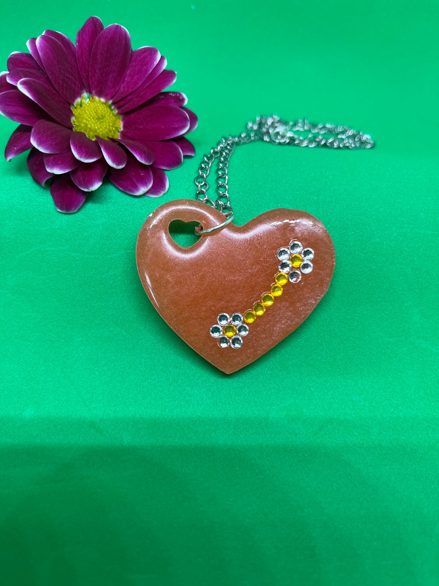 Heart flower and diamond necklace, heart necklace, diamond necklace, flower necklace, purple necklace