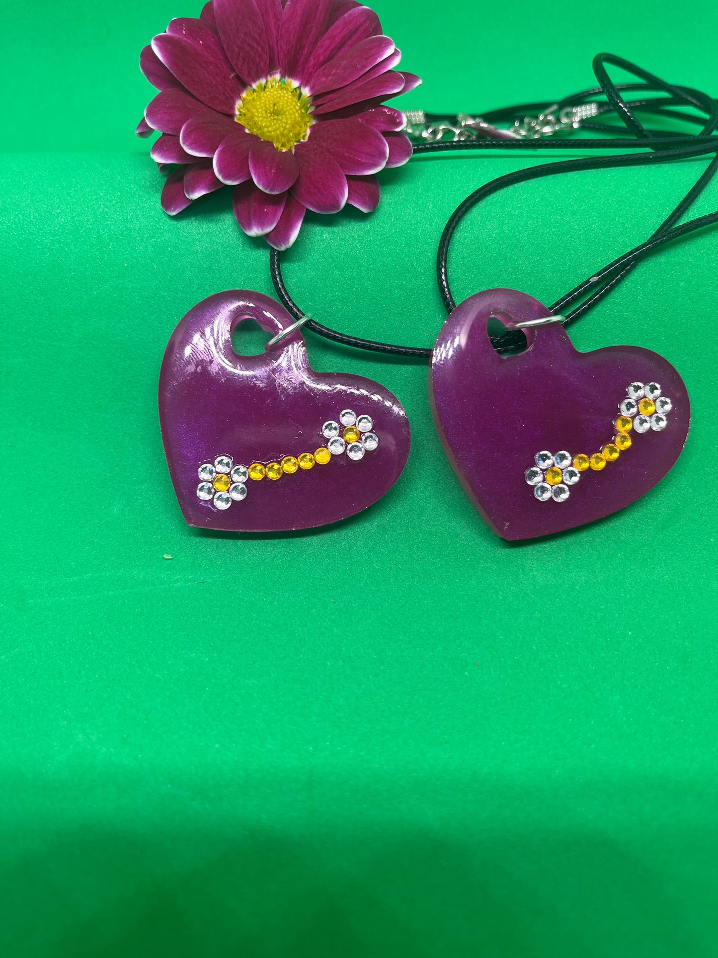 Heart flower and diamond necklace, heart necklace, diamond necklace, flower necklace, purple necklace