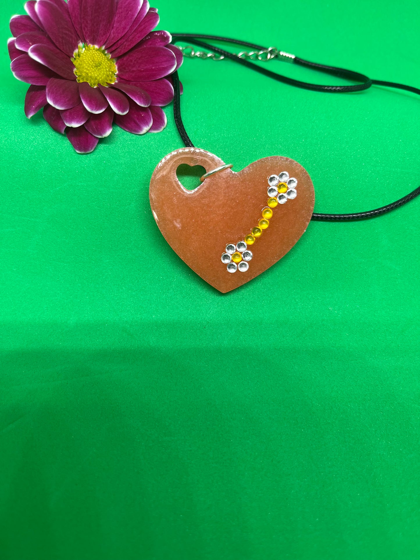 Heart flower and diamond necklace, heart necklace, diamond necklace, flower necklace, purple necklace