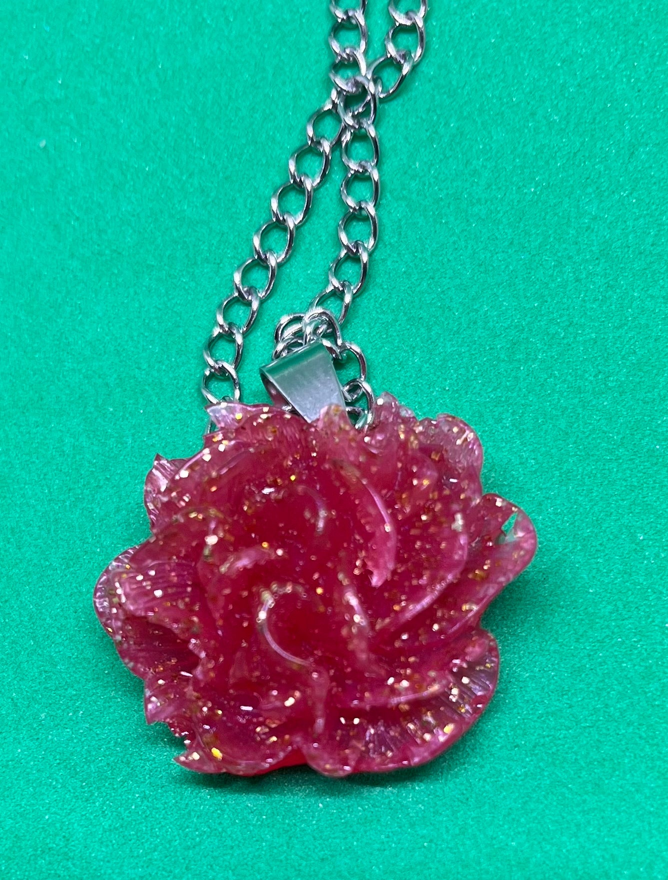 Red and gold Rose necklace, Rose necklace, Red and gold necklace, Red coloured resin rose necklace, Bridesmaid gift, wedding jewellery