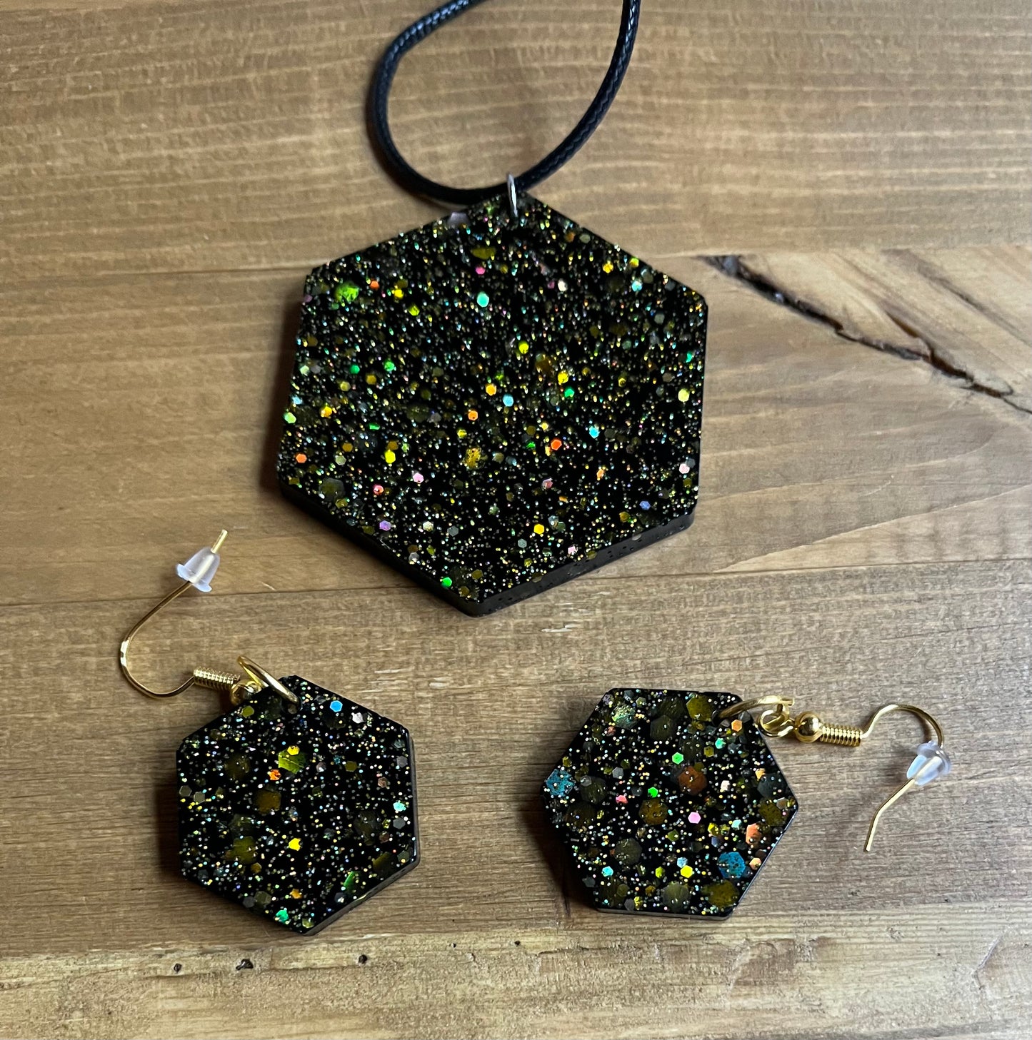 Black and Gold small hexagon earrings, starry night collection, sparkling earrings, black and gold hexagon earrings, gifts for her