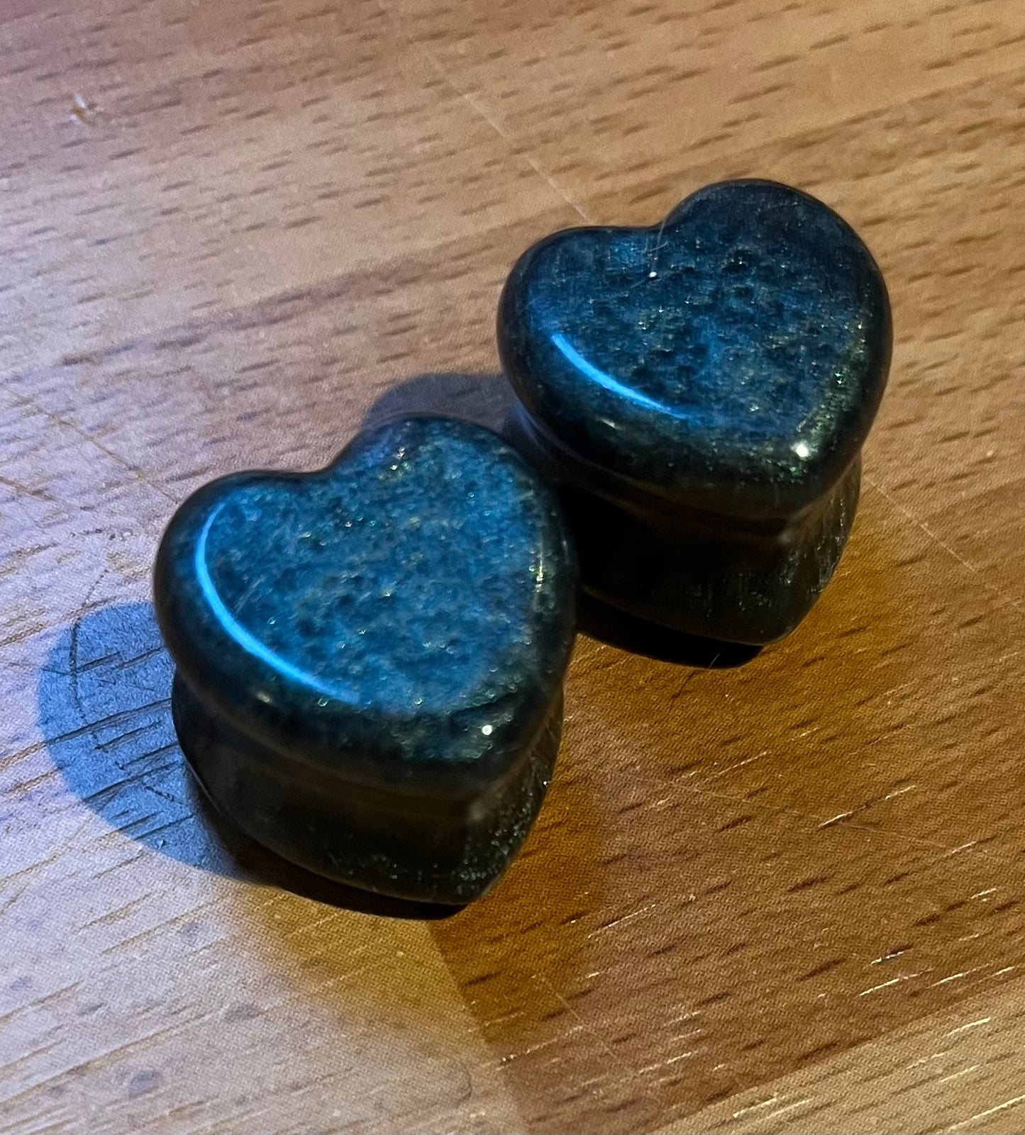 Green heart gauge earrings, Green gauge earrings, green heart earrings, heart gauge earrings, 18mm ear gauges