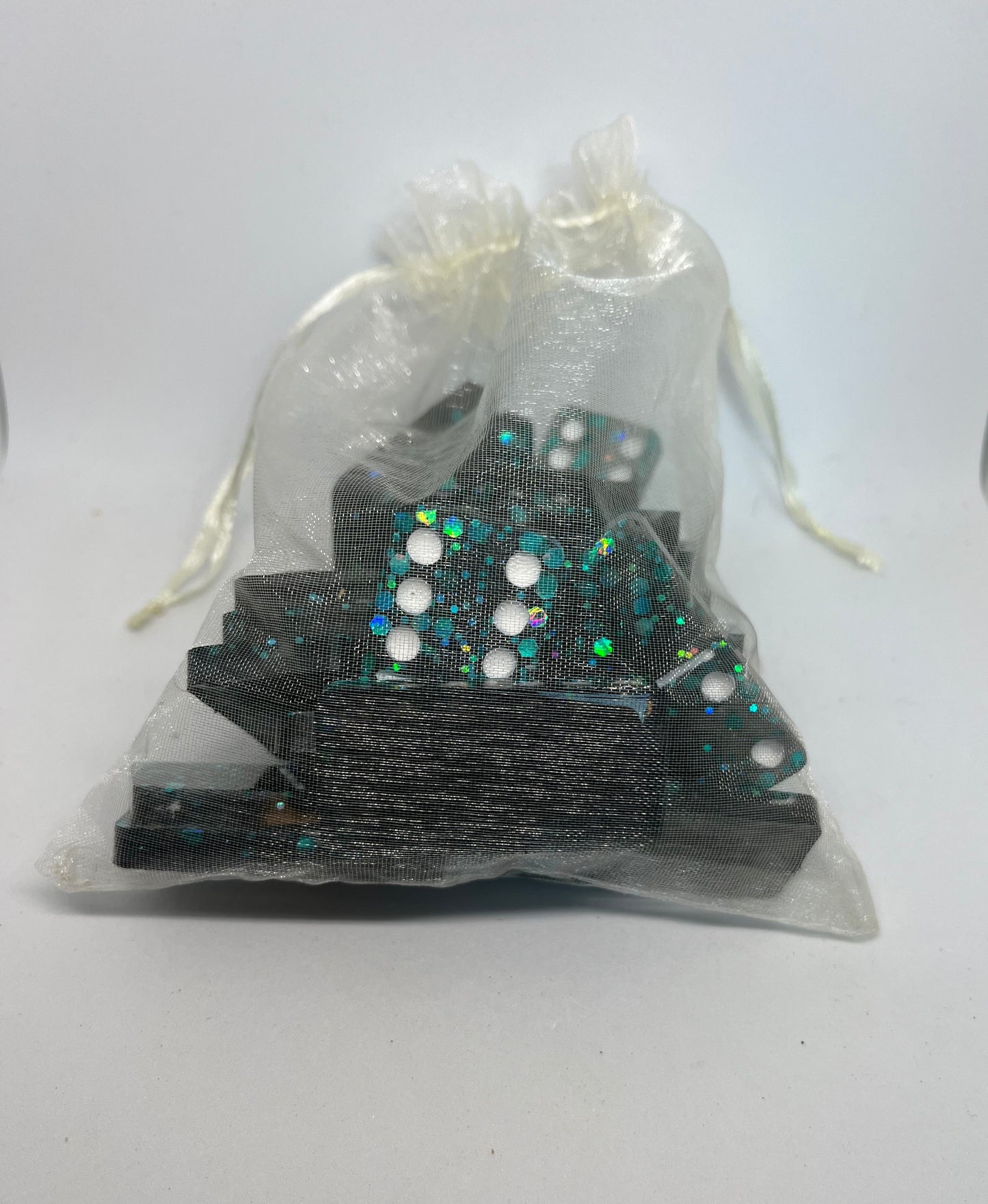 Green Resin Domino Set, Glitter Dominoes, Handmade Lightweight Game Tiles, Organza Bag Packaging