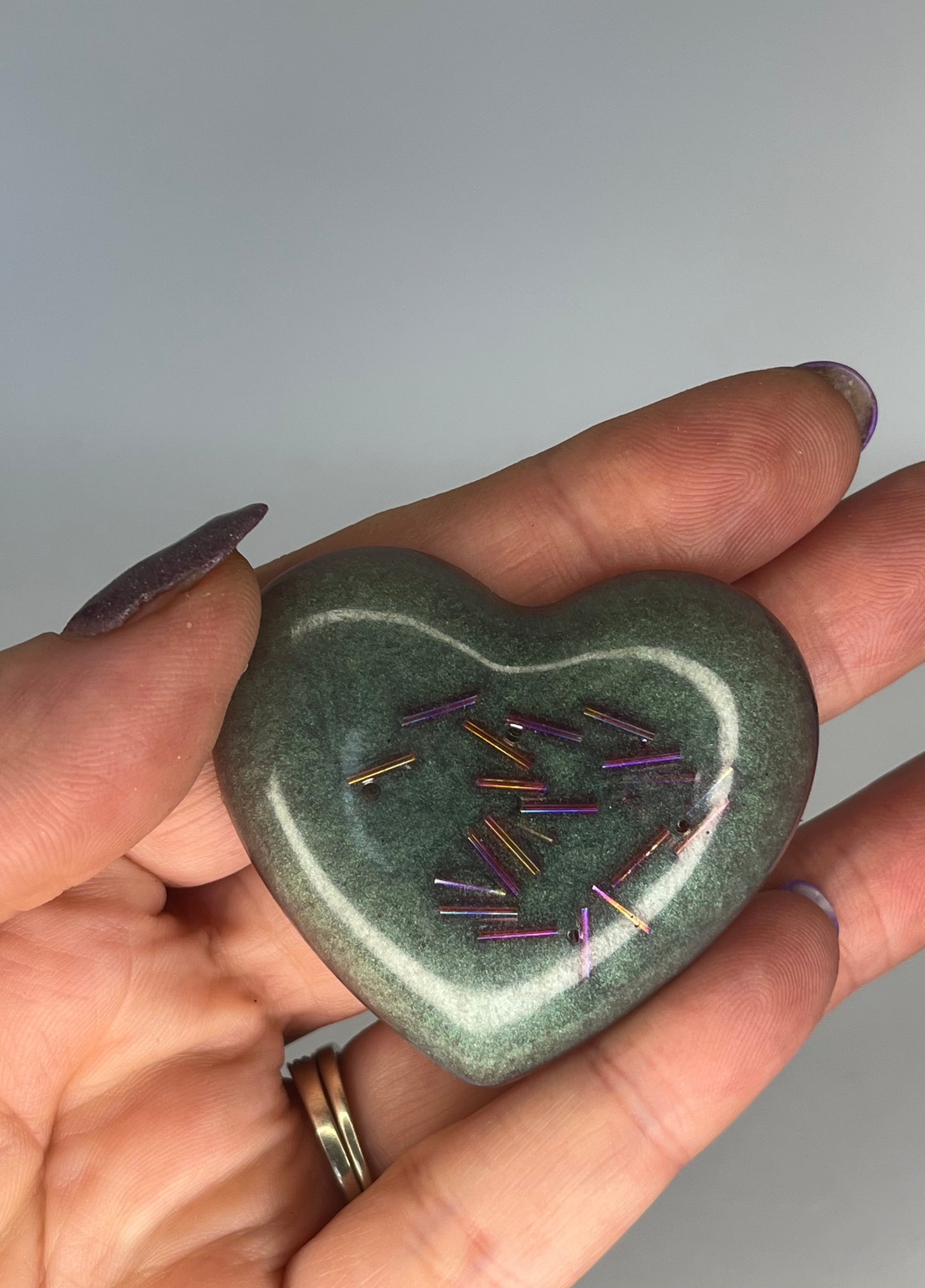 Beaded Heart-Shaped Magnet, Fridge Organiser