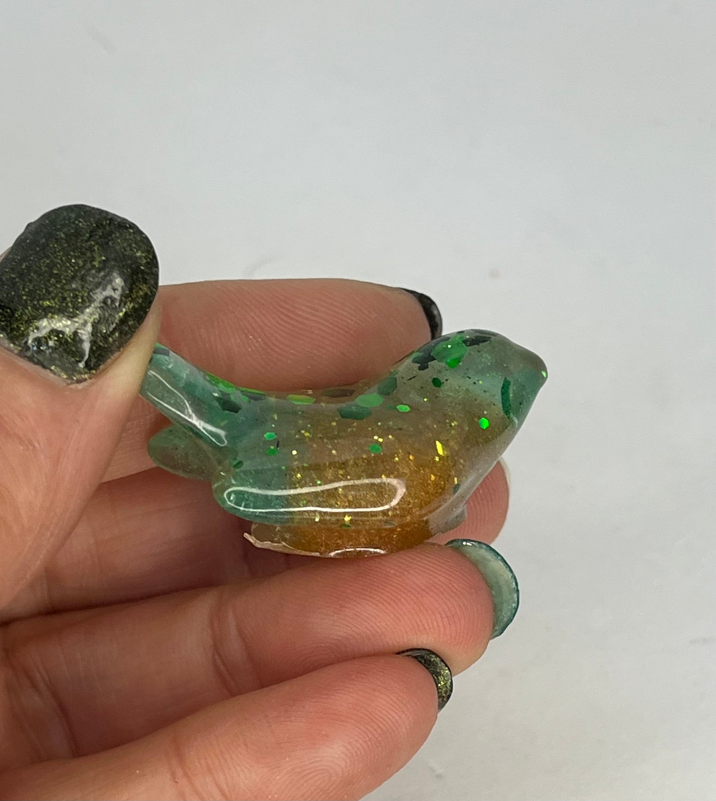 Handmade Green Gold Glitter Resin Bird Figurines, Pocket Pet Decor