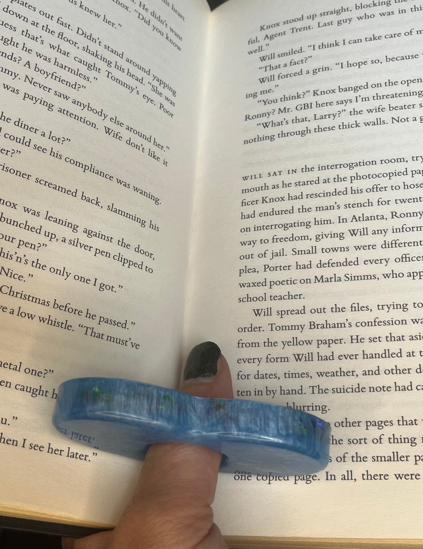 Handmade Resin Heart Page Holder – Book Lovers Reading Aid
