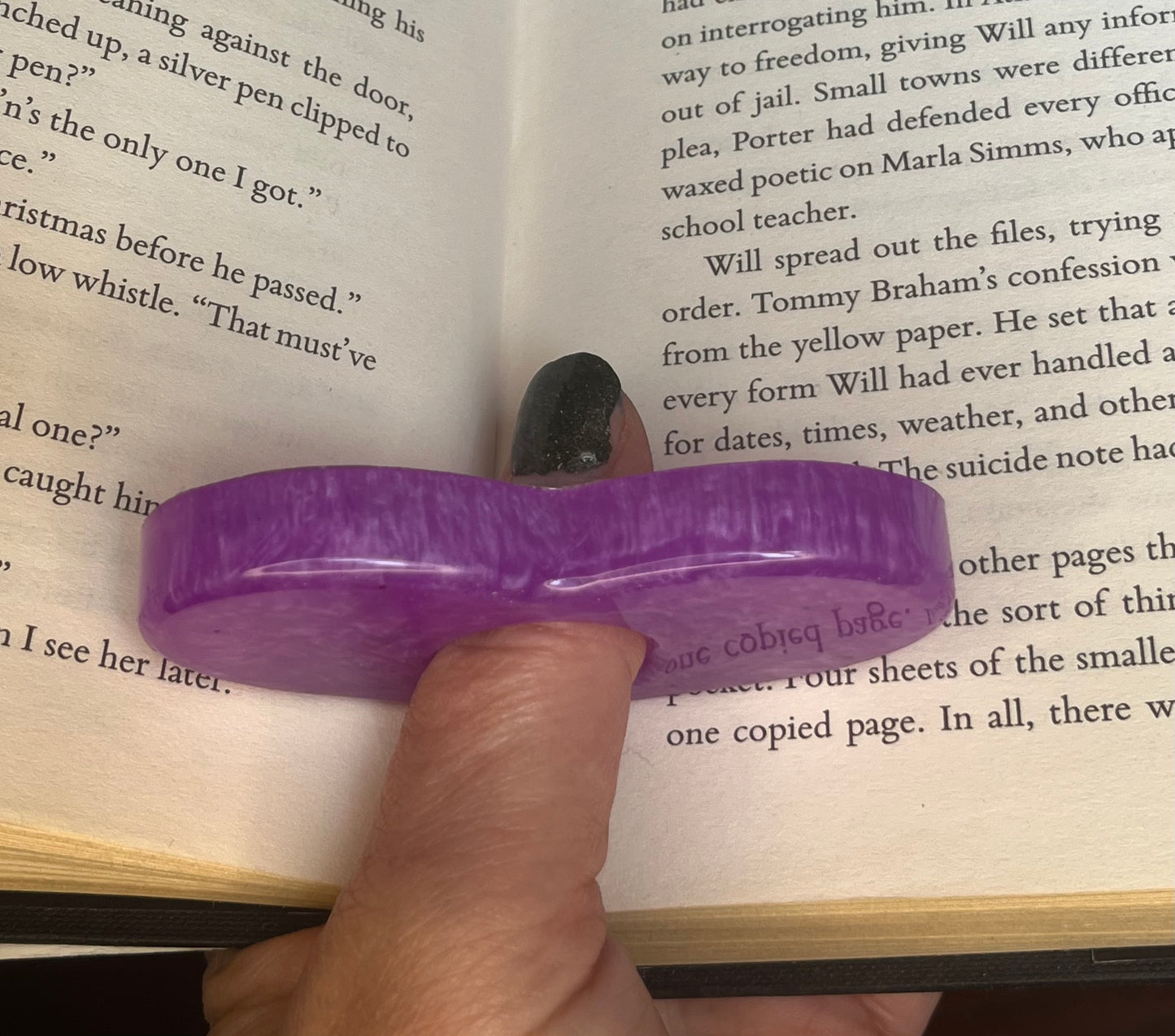 Handmade Resin Heart Page Holder – Book Lovers Reading Aid