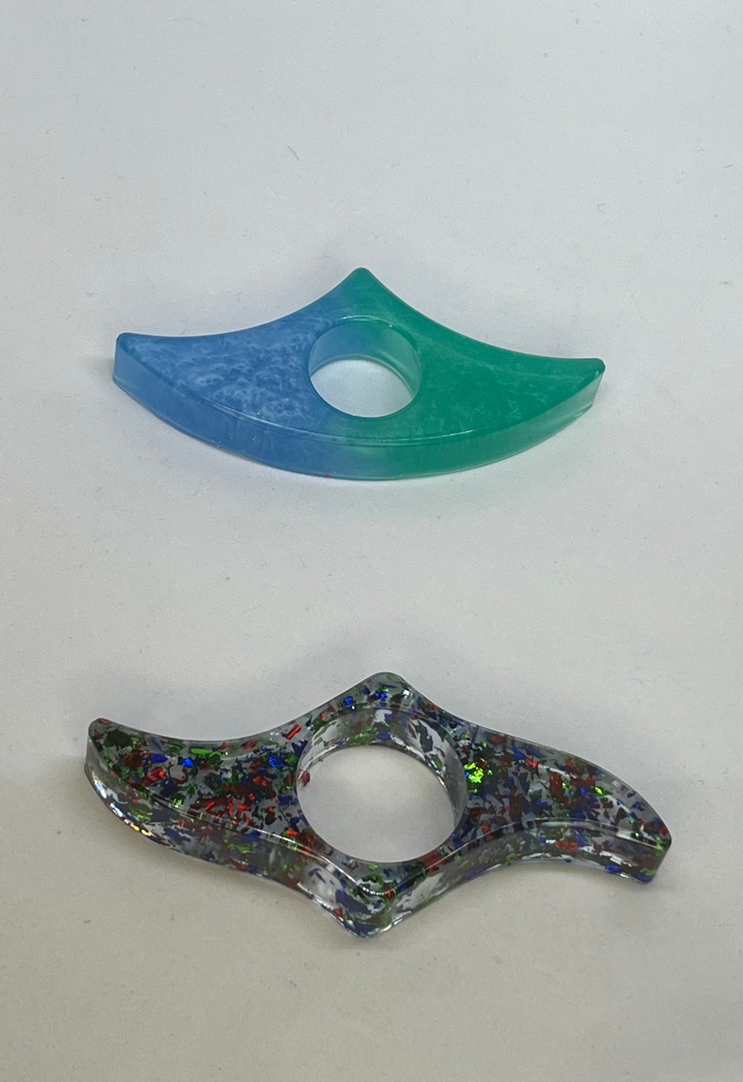 Resin page holders for books