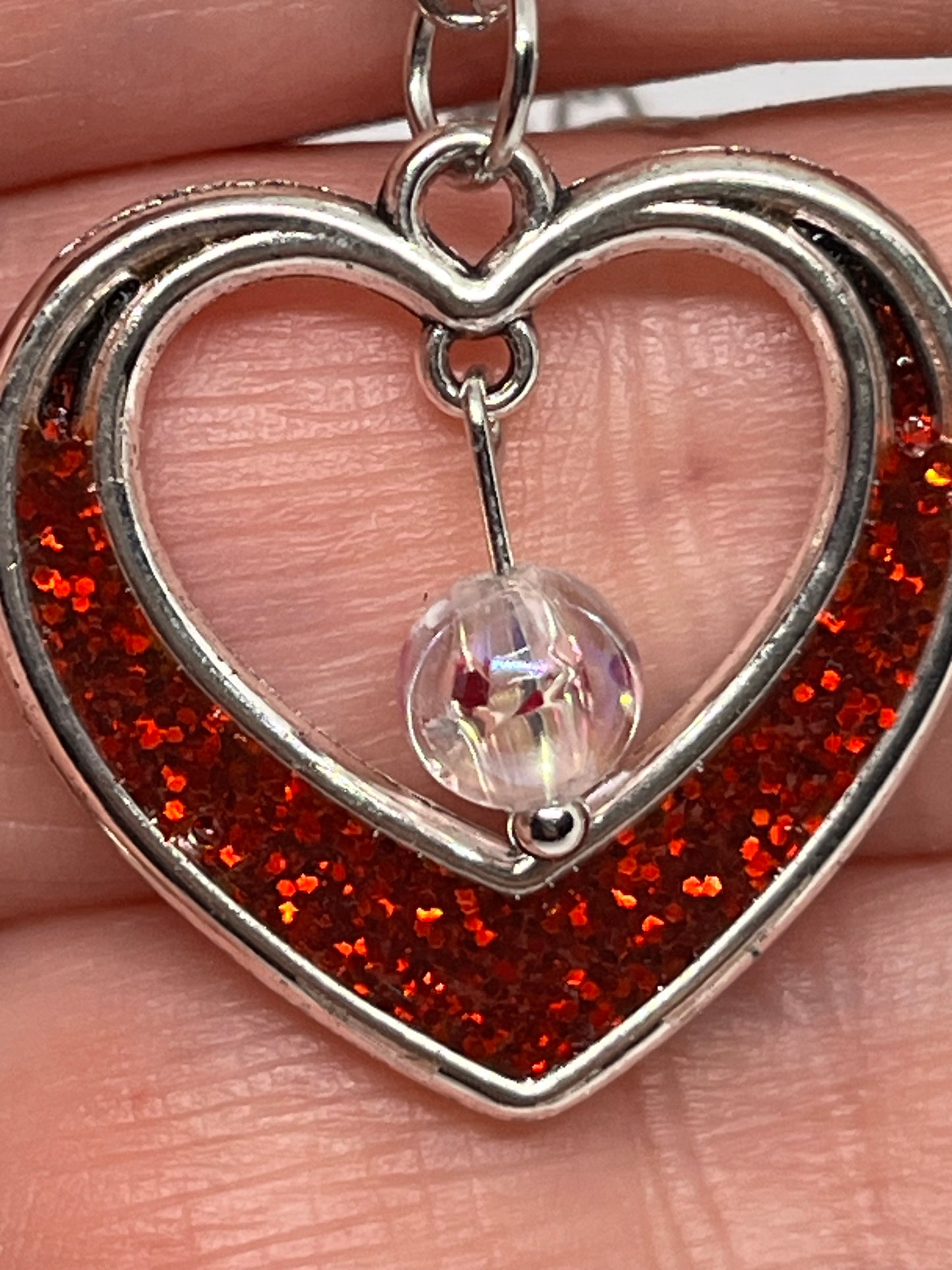 Heart necklace with bead