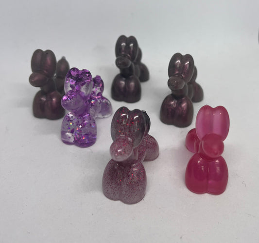 Small resin Balloon Dog figurines