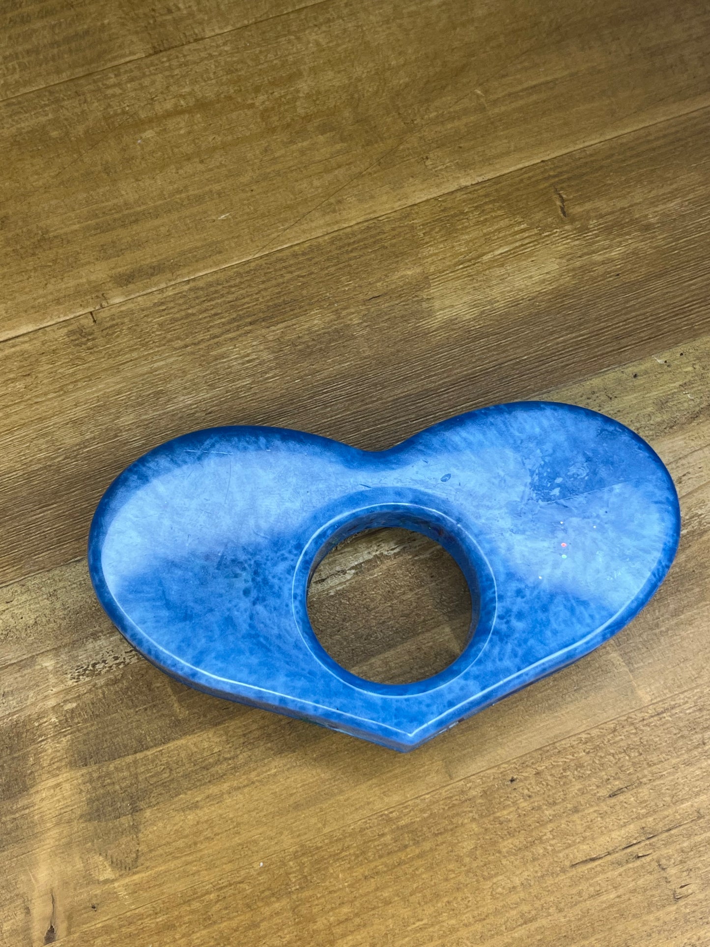 Handmade Resin Heart Page Holder – Book Lovers Reading Aid