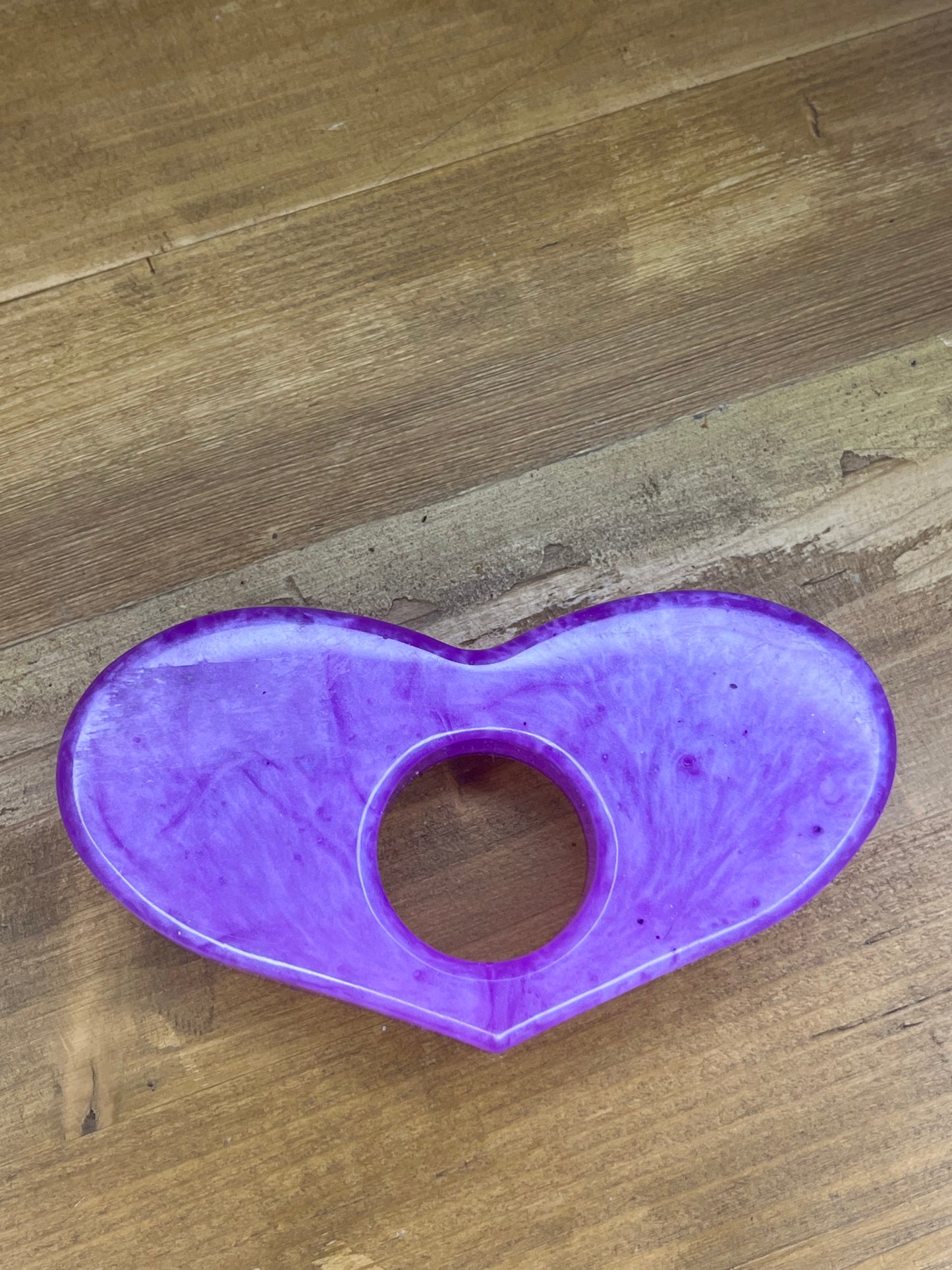 Handmade Resin Heart Page Holder – Book Lovers Reading Aid