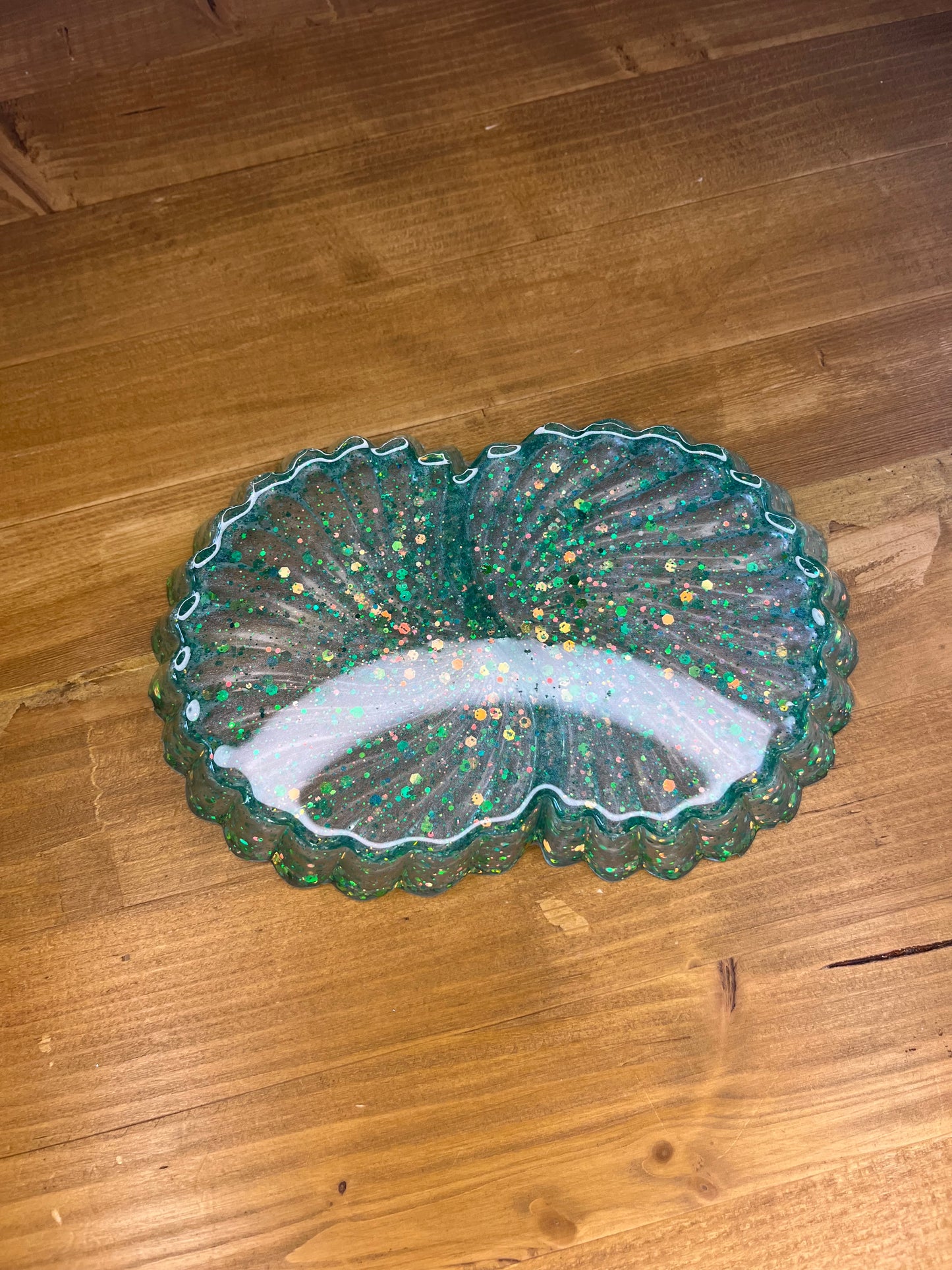 Green Glittery Double Sided Resin Shell Trinket Dish
