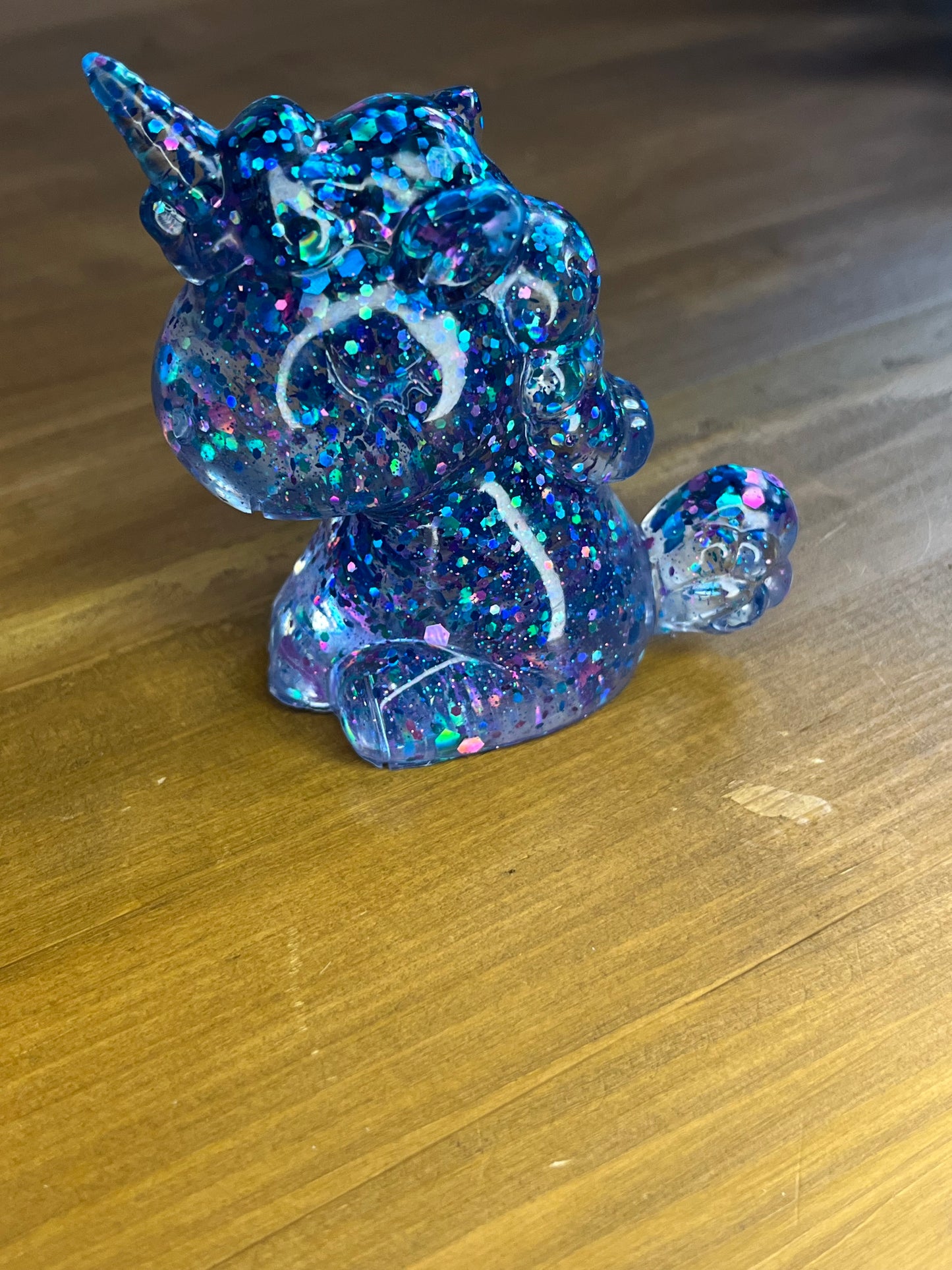 Glitter Unicorn Figurine, Resin home Decor, Sparkly Fantasy Collectible, Handmade Fairy Tale Gift
