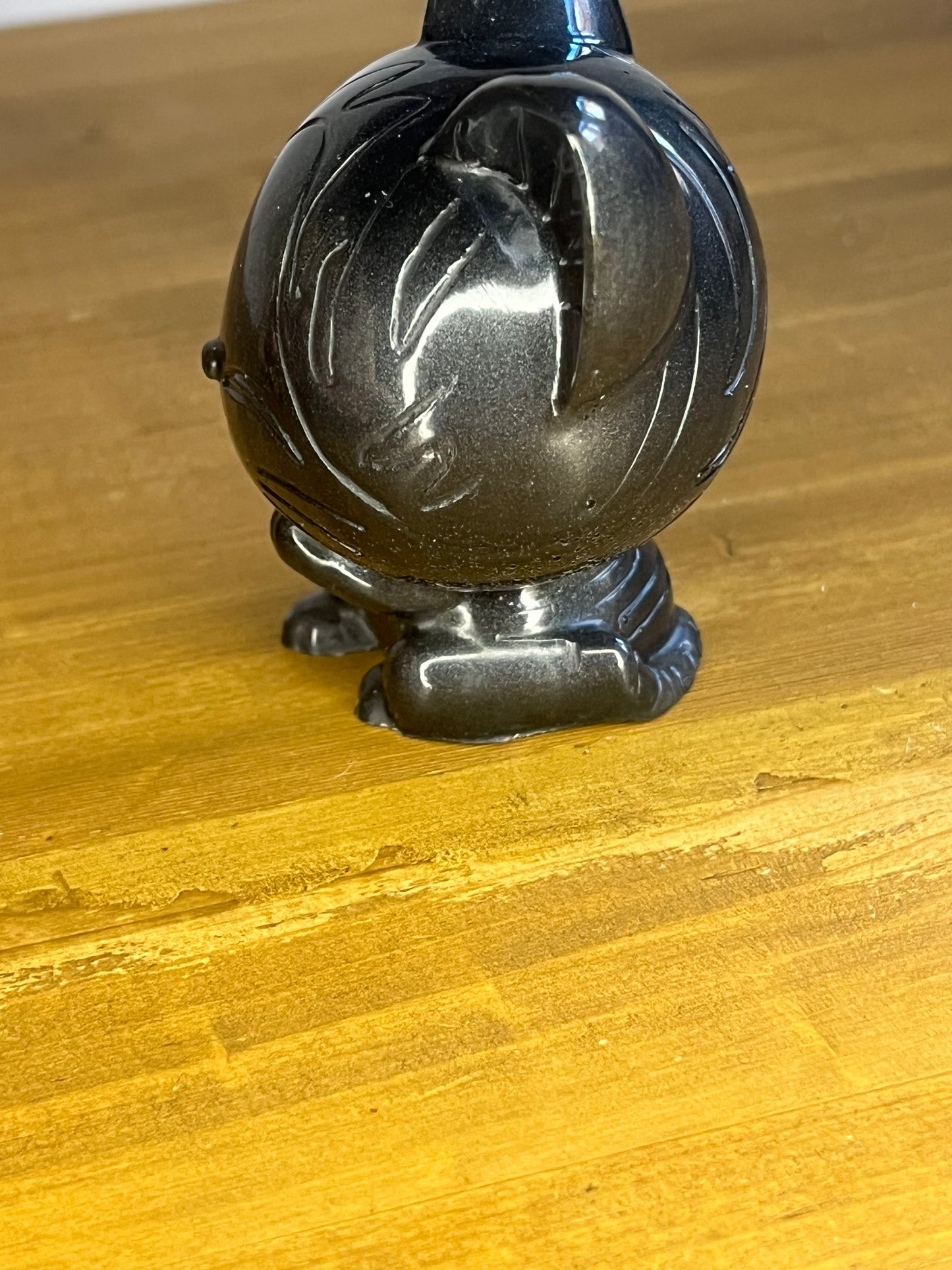 Resin Black Lucky Cat, Handmade Miniature  Companion, Desk Buddy, Pocket Pet, Charm Figure