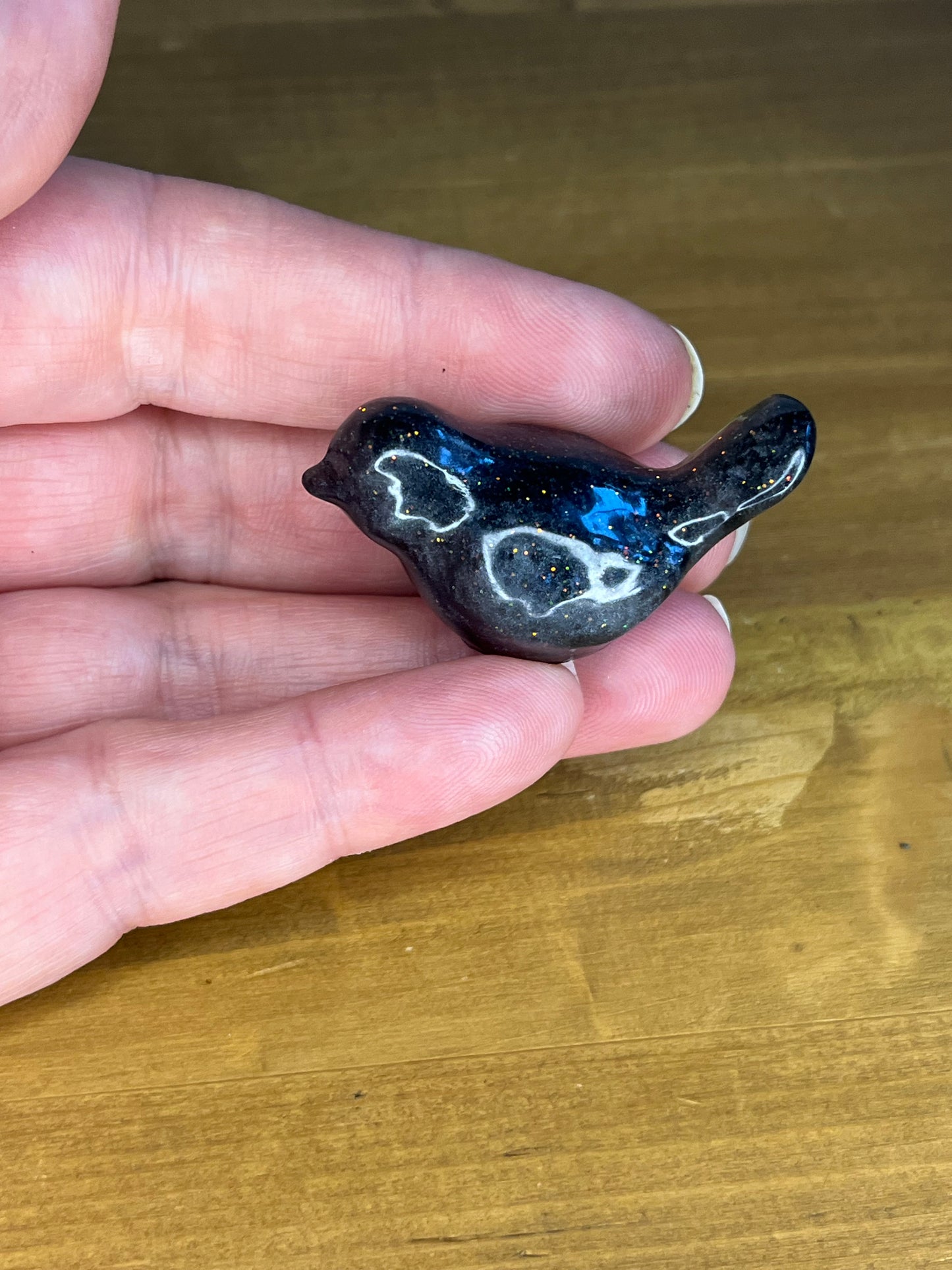 Resin Bird Figurines Black Glitter, Pocket Pets Stress Relief Accessories, Hugs for Anxiety ADHD