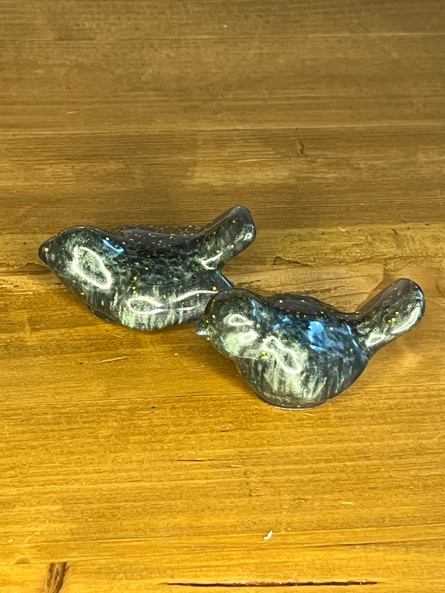 Resin Bird Figurines Green Glitter, Handmade Pocket Pets, Stress Relief Animal Figures,