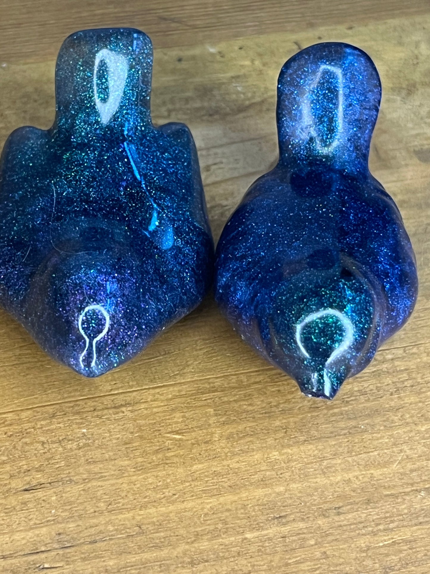 Resin Bird Figurines Blue Green, Handmade Pocket Pet for Stress Relief, Anxiety, ADHD Gift,