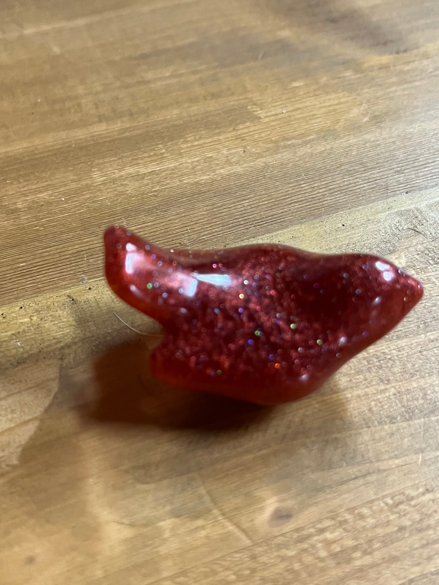 Red Glittery Resin Bird Figurine, Handcrafted Nature-inspired Collectable Pocket Pet, Rustic Home Accent