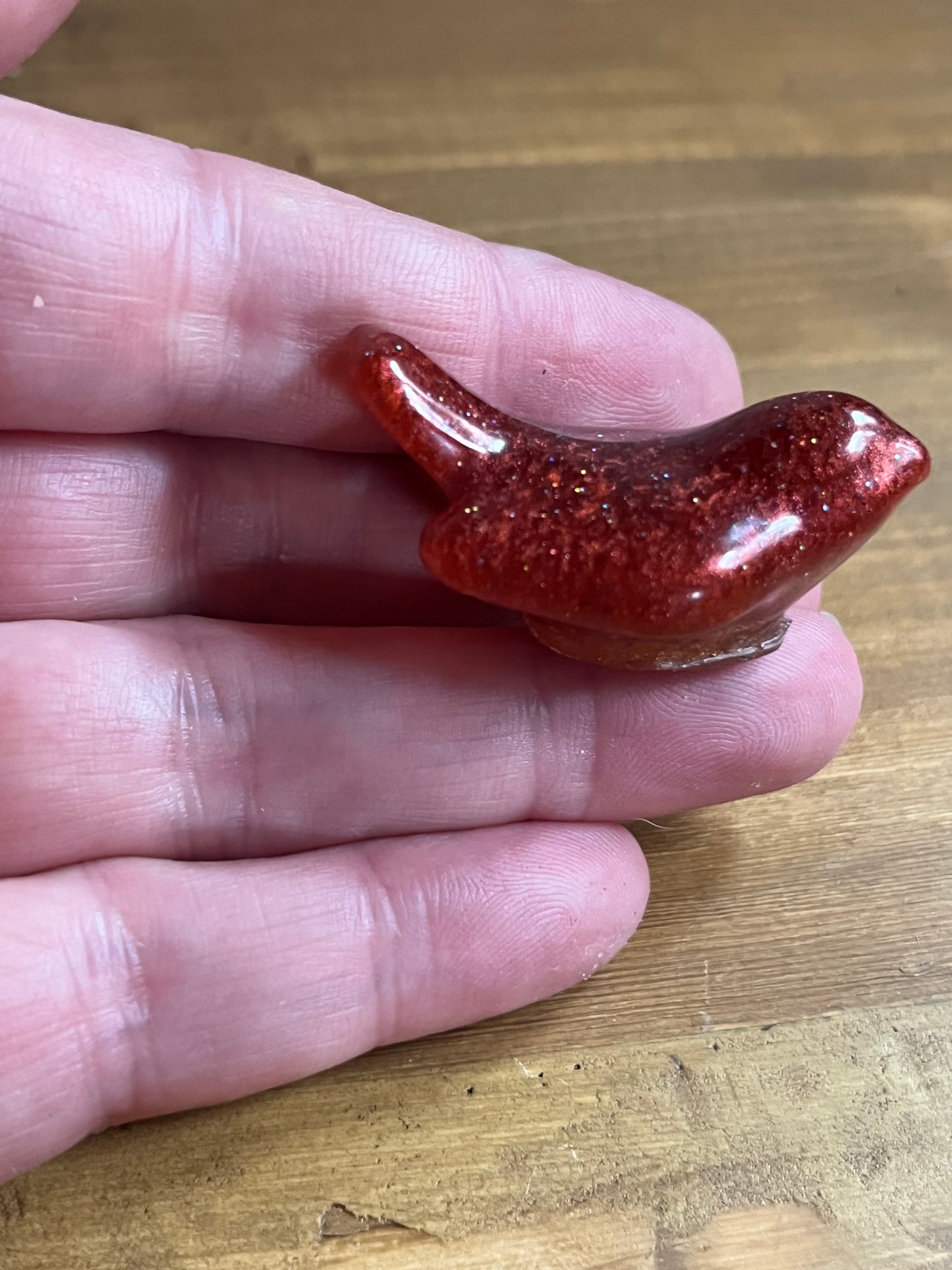 Red Glittery Resin Bird Figurine, Handcrafted Nature-inspired Collectable Pocket Pet, Rustic Home Accent