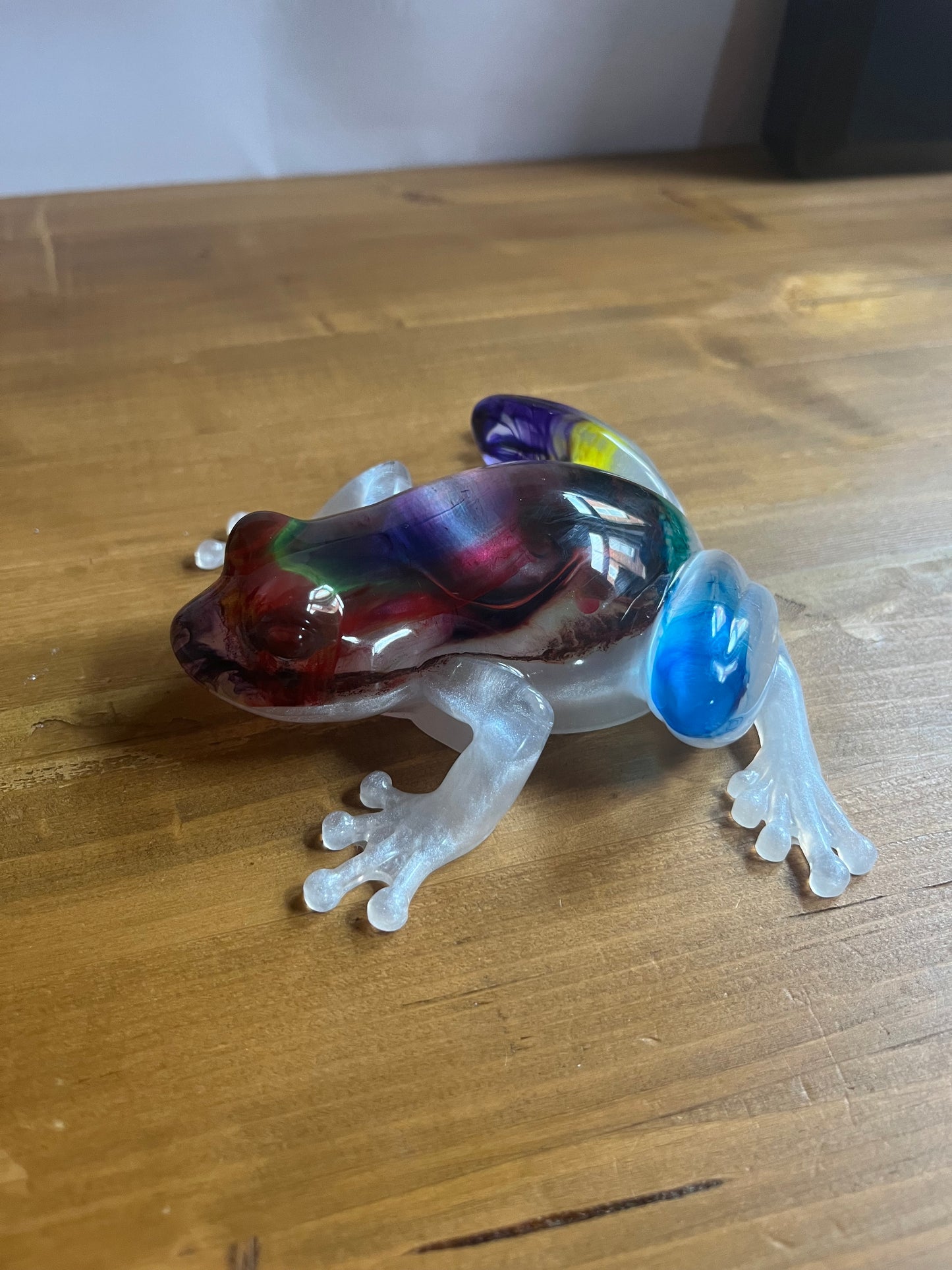 Handmade Resin Frog Multicolour swirl