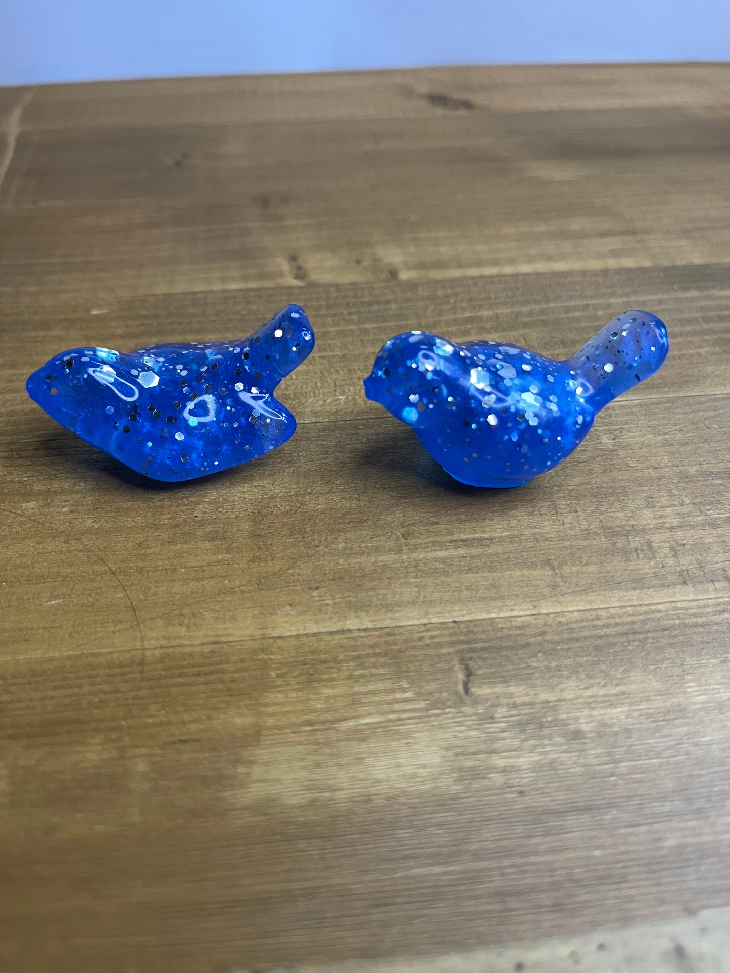 Navy Blue Resin Bird Decor, Small Figurines with Silver Glitter Accents