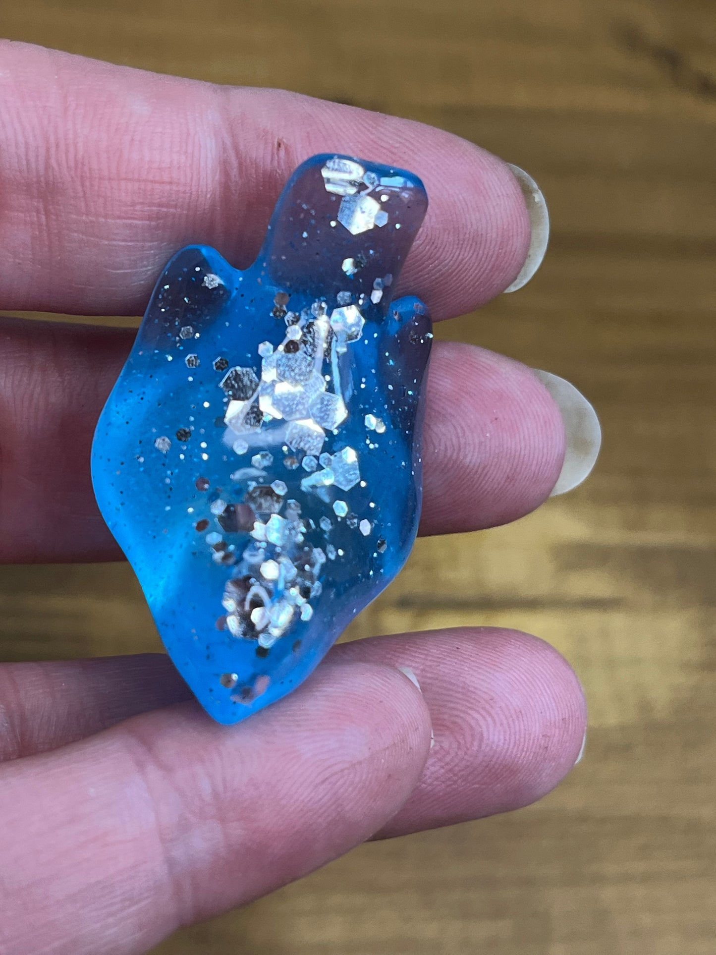 Resin Bird Figurines, Whimsical Blue Decor with Glitter Accents