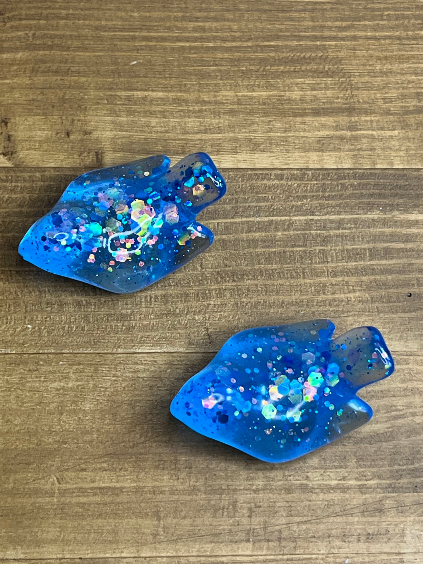 Resin Bird Figurine, Whimsical Blue Design with Glitter Accents