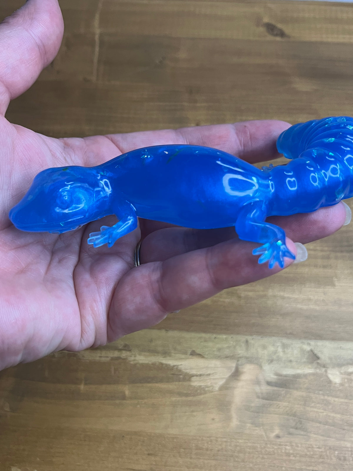 Blue Resin Gecko Figurine, Glossy Lizard with Colorful Accents