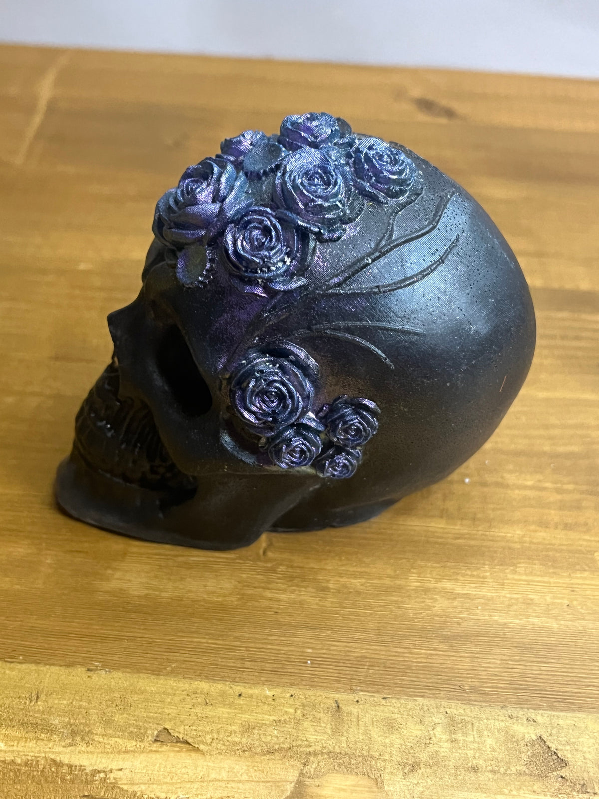 Black Resin Skull With Flowers, Floral Collectible Figurine Desk Buddy