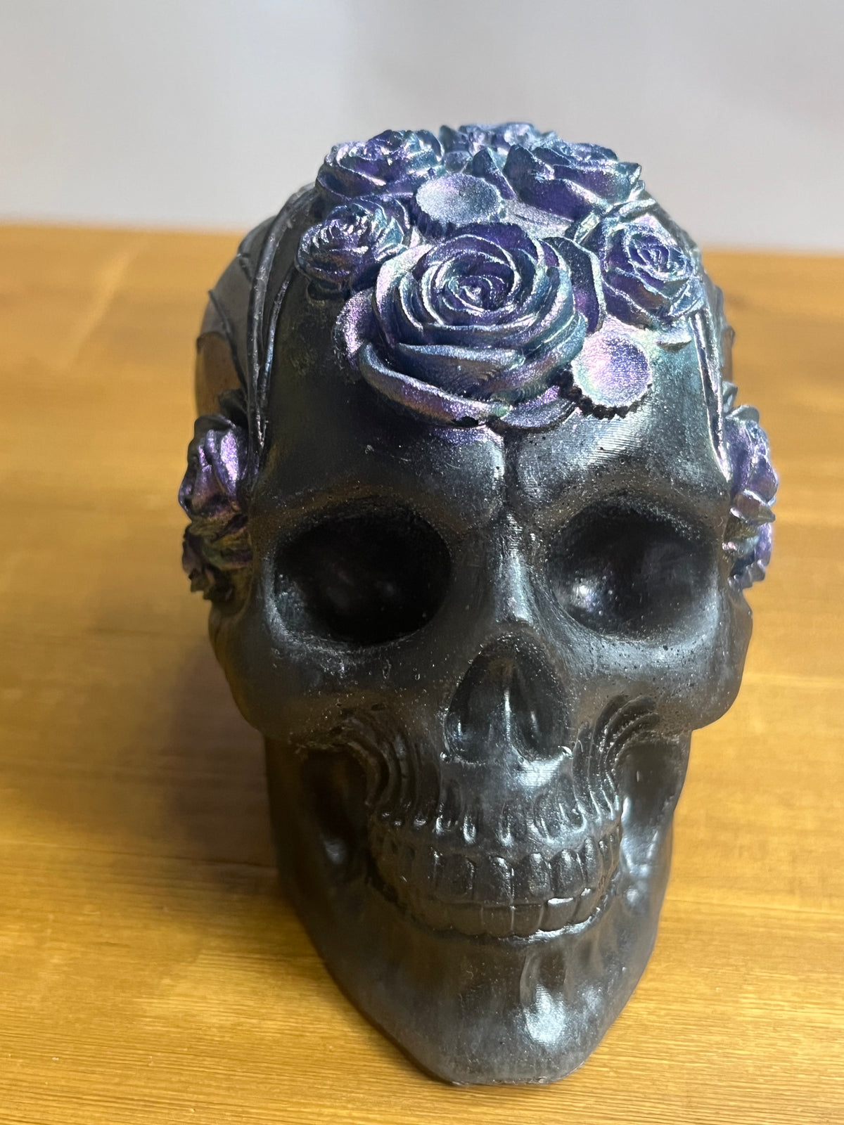 Black Resin Skull With Flowers, Floral Collectible Figurine Desk Buddy