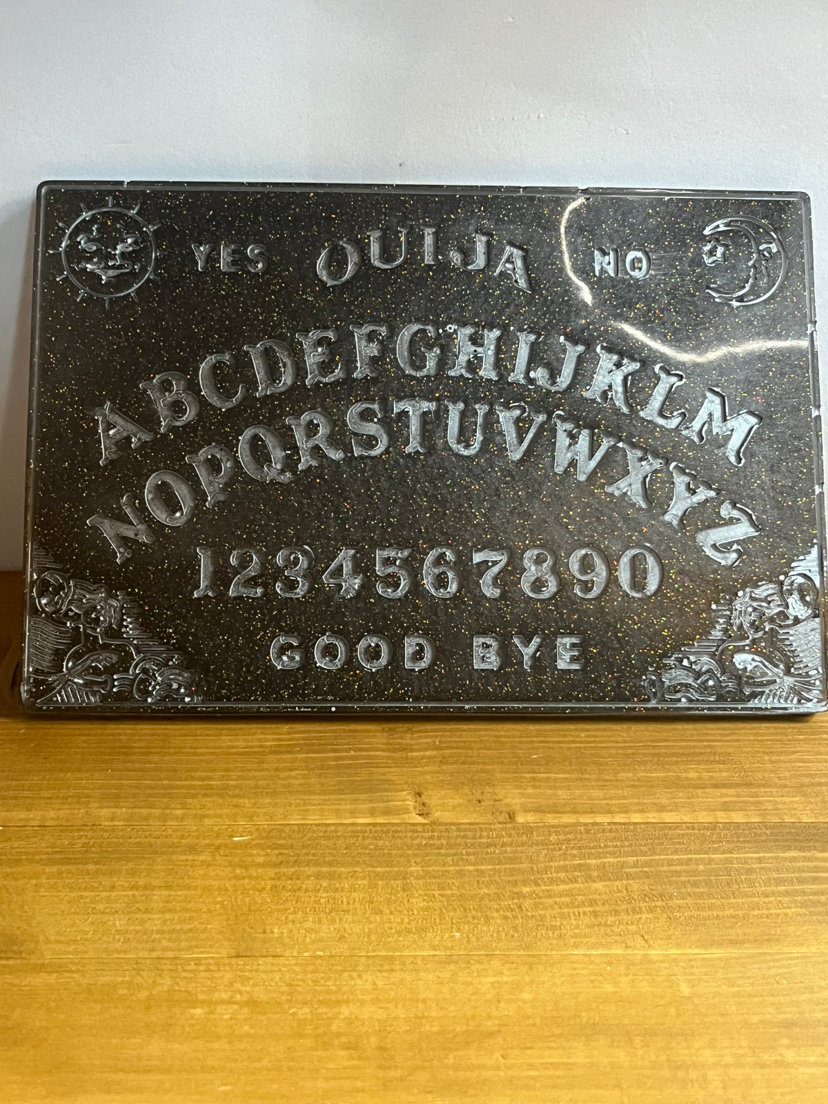 Resin Ouija Board Wall Art, Mystic Tarot Sign, Gothic Halloween Decor, Handcrafted Spirit Board, Witchcraft Gift, Occult Home Decor
