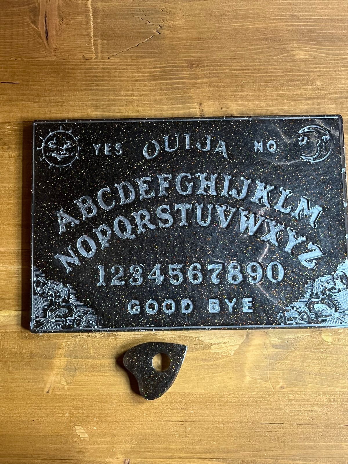 Resin Ouija Board Wall Art, Mystic Tarot Sign, Gothic Halloween Decor, Handcrafted Spirit Board, Witchcraft Gift, Occult Home Decor