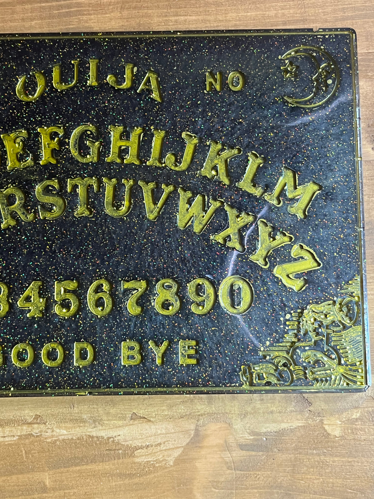 Resin Ouija Board Wall Art, Mystic Tarot Sign, Gothic Halloween Decor, Handcrafted Spirit Board, Witchcraft Gift, Occult Home Decor