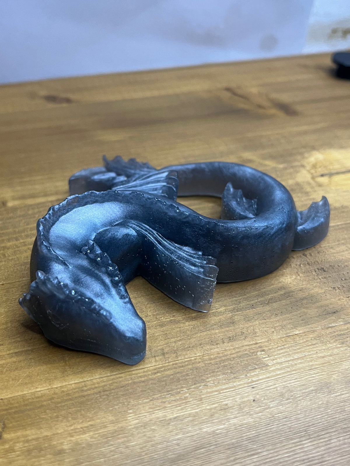 Resin Dragon Figurine, Lying Fantasy Figure in Three Colors