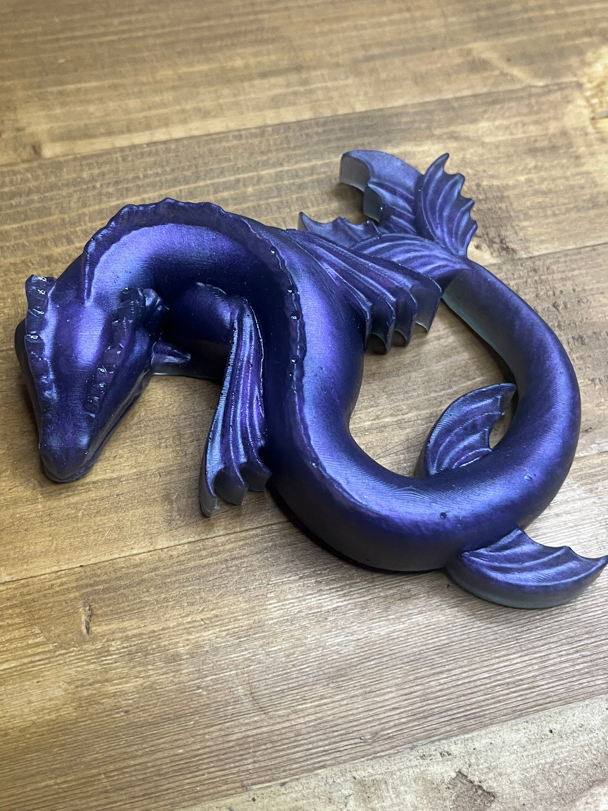 Resin Dragon Figurine, Lying Fantasy Figure in Three Colors