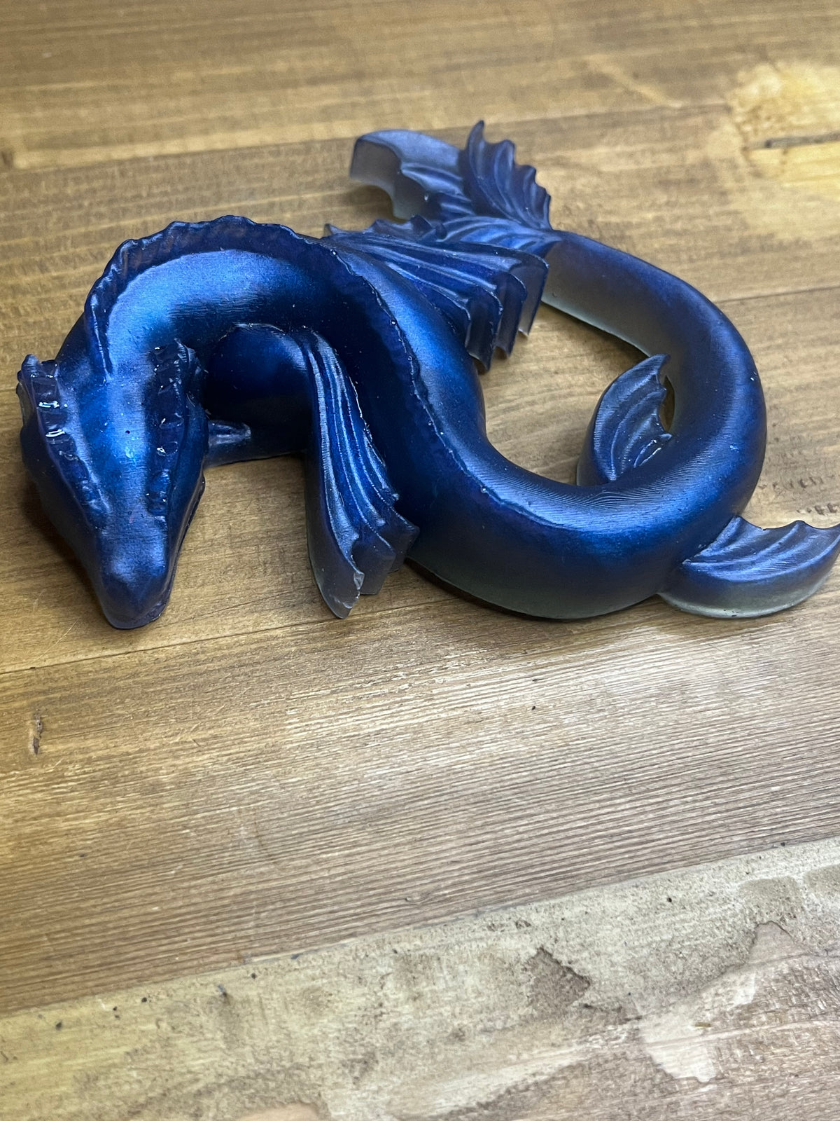 Resin Dragon Figurine, Lying Fantasy Figure in Three Colors